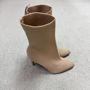 Express Heel Boots Brown Women’s Size 6 NWT